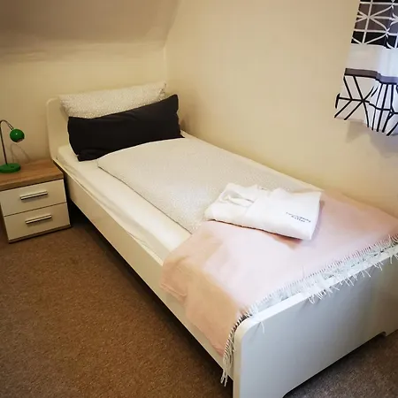 Haus Emma Og Lejlighed Löhnberg